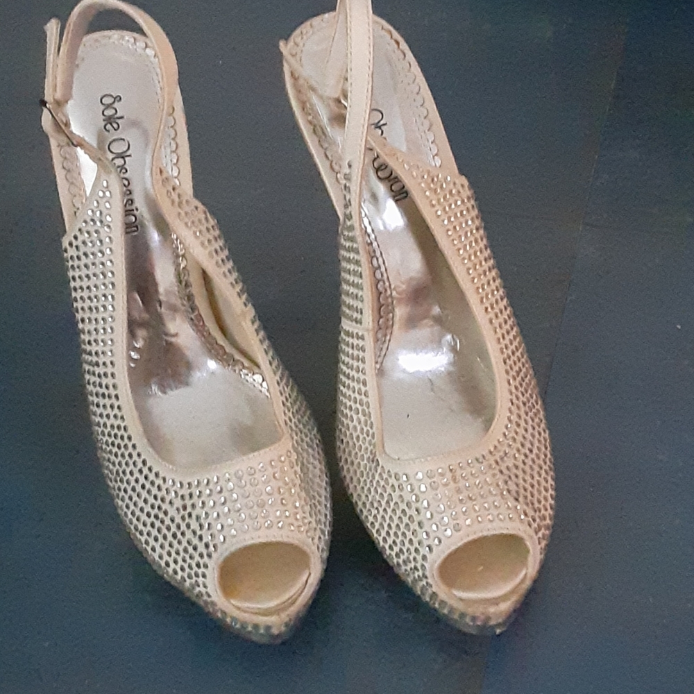 Sole Obsession Rhinestone shoes - Picture 13 of 13